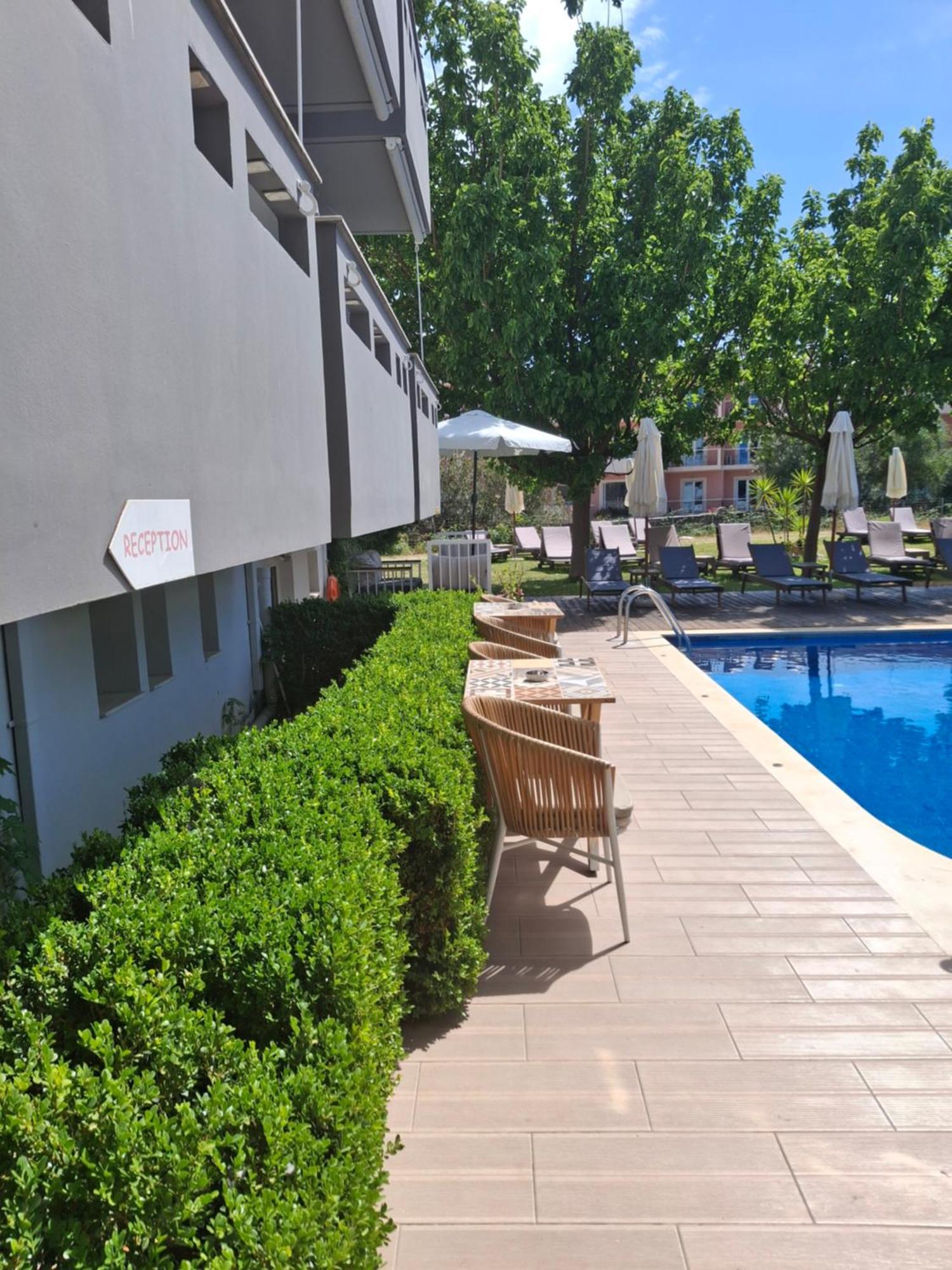 Palmyra Hotel Nidhrion Exteriör bild