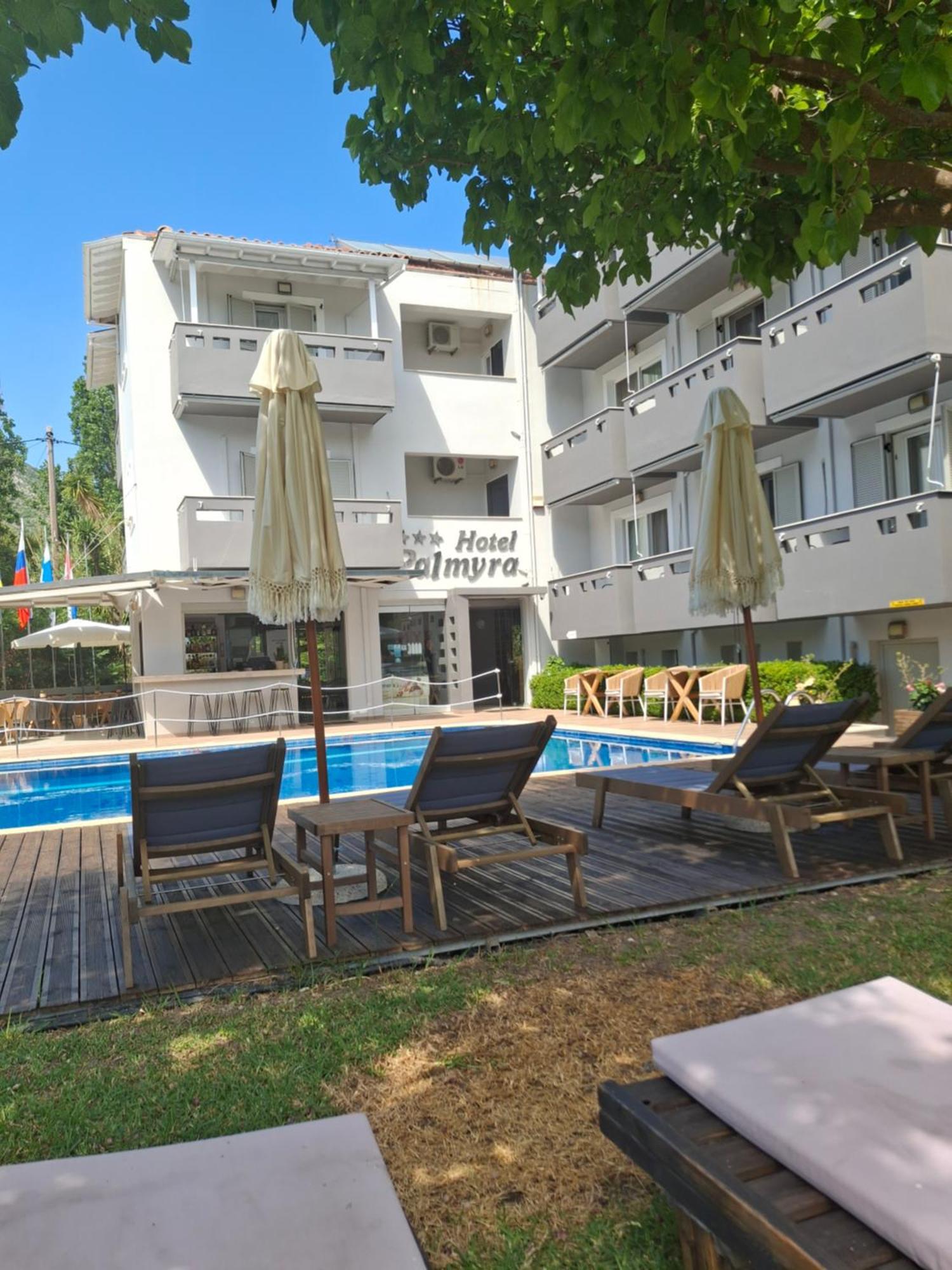 Palmyra Hotel Nidhrion Exteriör bild
