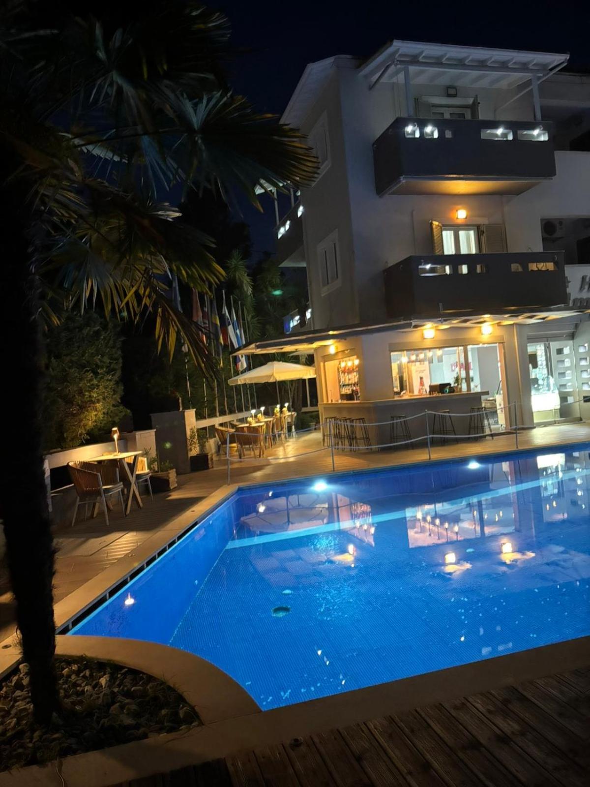 Palmyra Hotel Nidhrion Exteriör bild