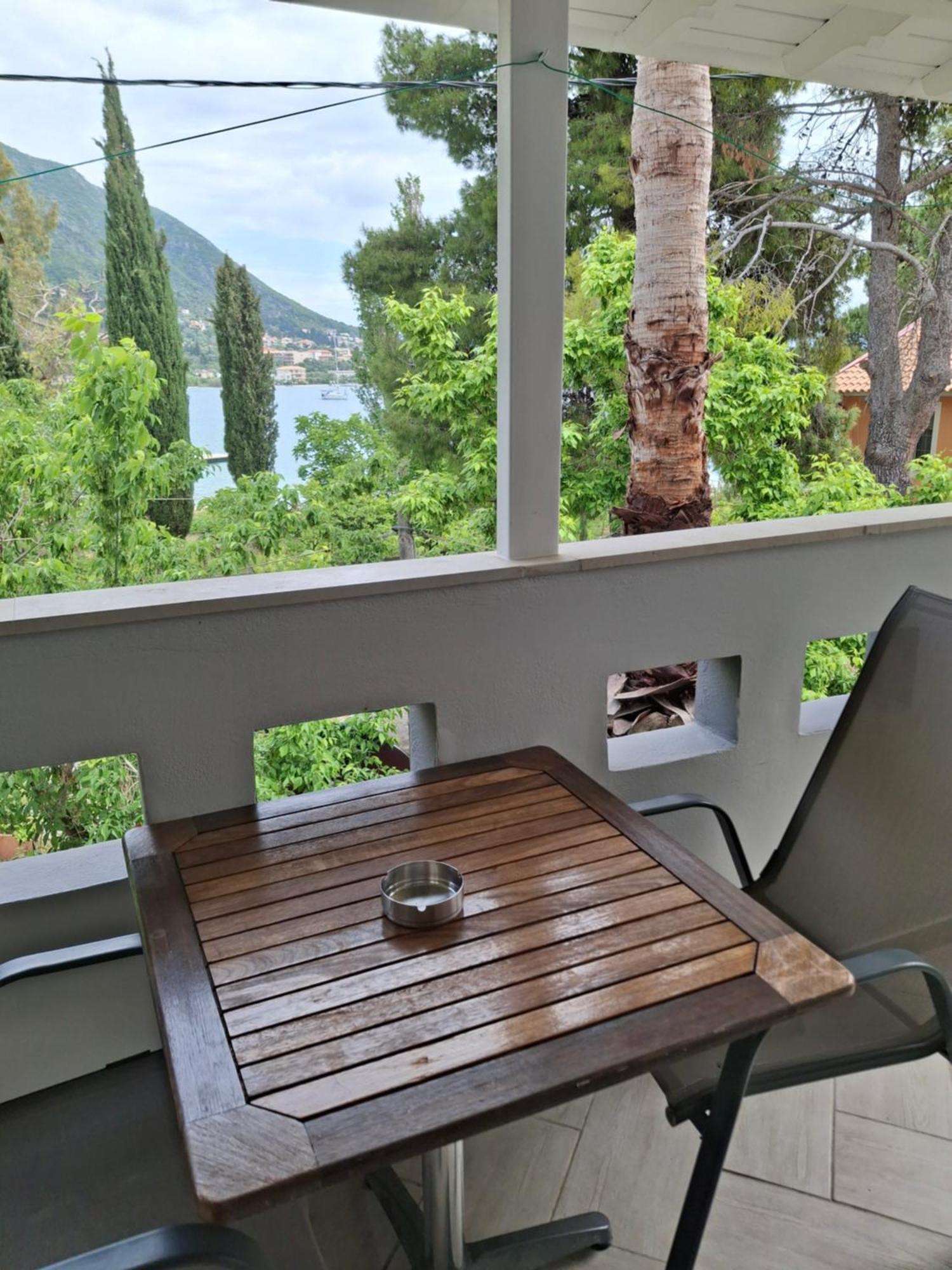 Palmyra Hotel Nidhrion Rum bild